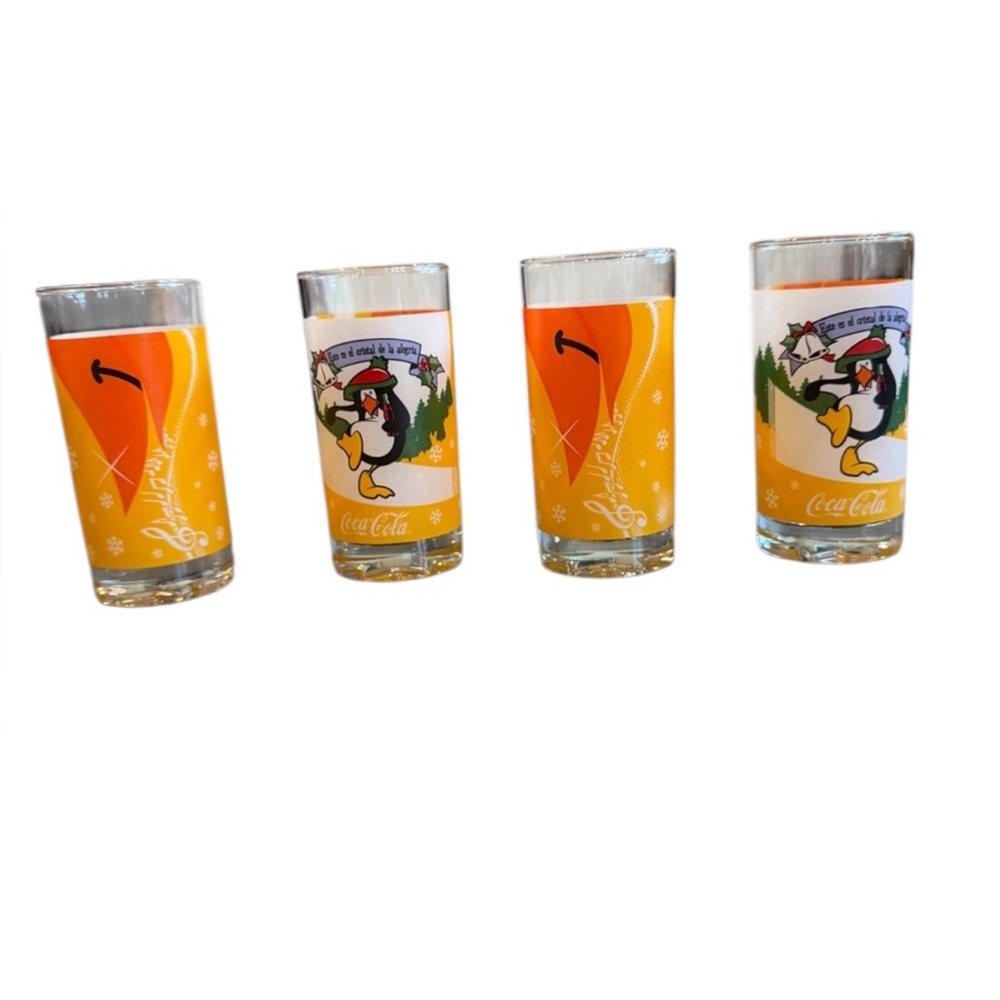 Coca-Cola‎ Holiday Penguin Glasses Set of 4 w/ Star Bottom CRISA - Vintage - Picture 2 of 14